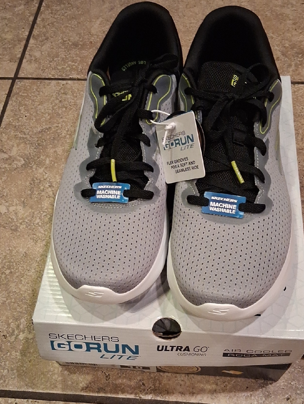 Skechers GOrun Lite Men's Sneakers in Gray, Black & Lime